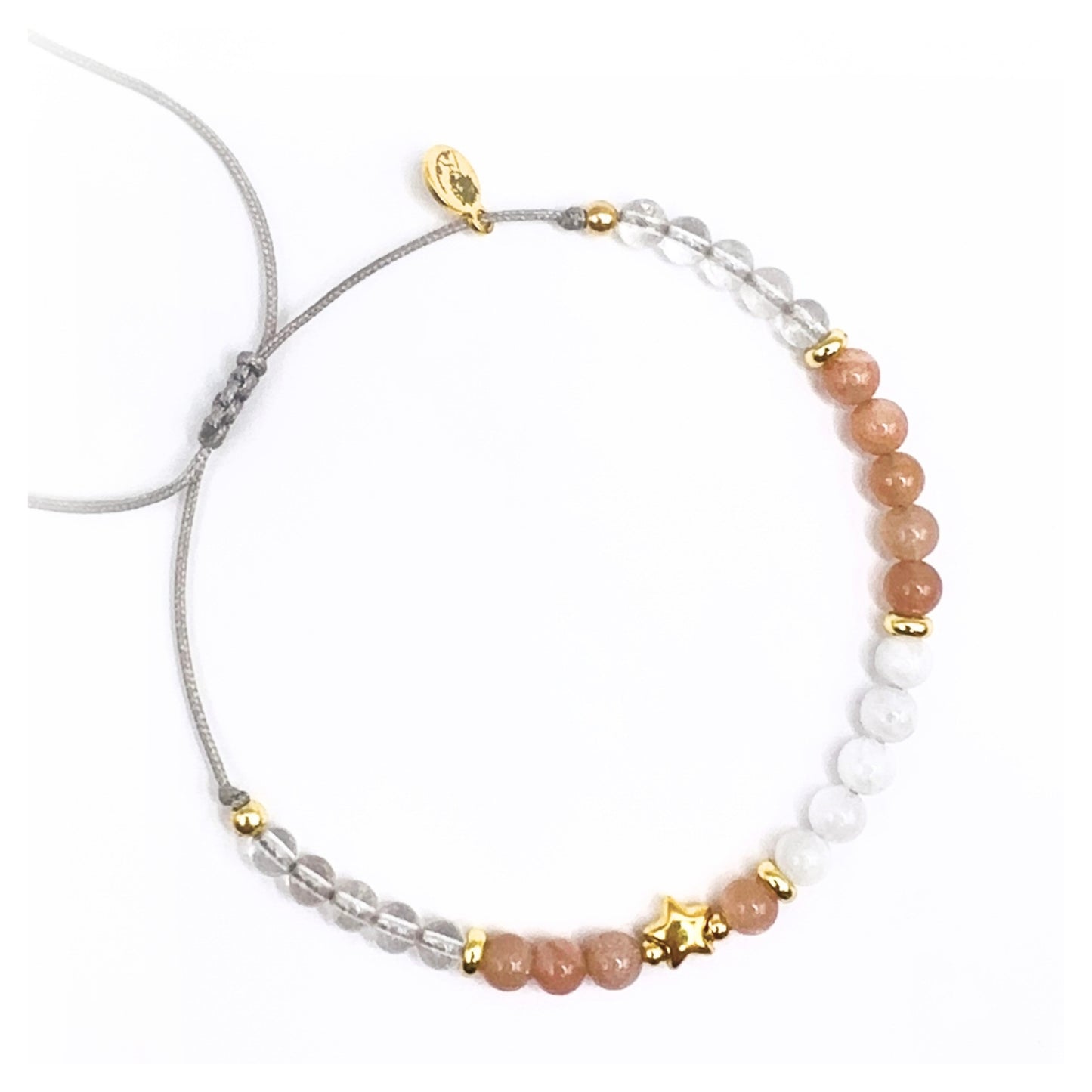 „A KISS GOODNIGHT“ – Sternenkindarmband in Roségold oder Gold mit Weißem Achat, Pfirsich-Mondstein & Bergkristall